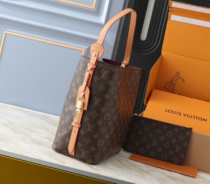 Monogram Canvas All In GM