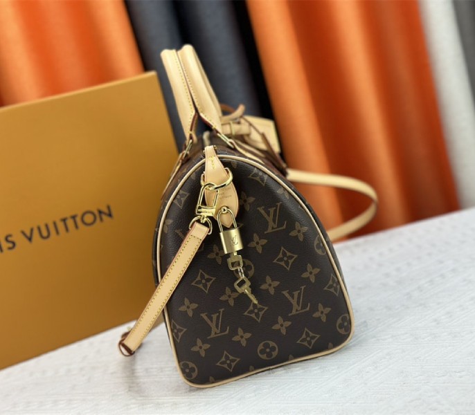 Louis Vuitton Monogram Canvas Speedy P9 Bandouliere 30 Bag