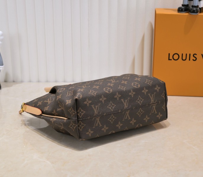 Monogram Canvas Turenne PM