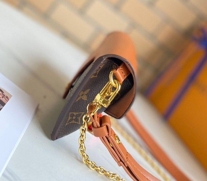 Louis Vuitton Monogram Canvas Padlock On Strap Bag In Caramel