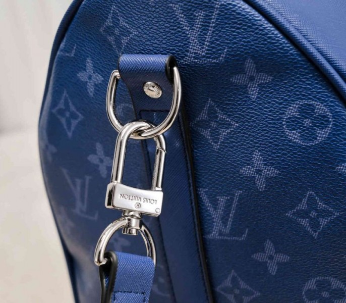 Louis Vuitton Taiga Leather Keepall Bandouliere 50 Travel Bag In Navy Blue