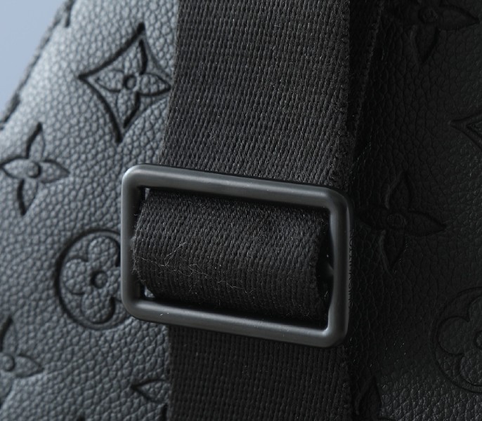 Taurillon Leather Duo Slingbag