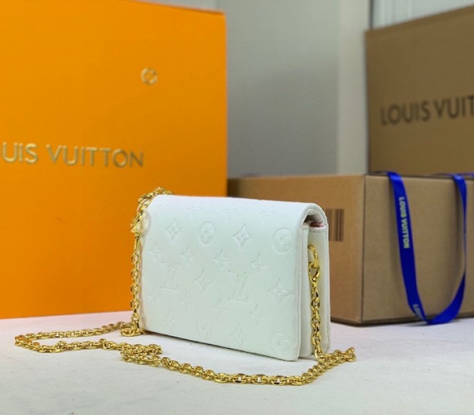 Louis Vuitton Coussin Pochette In Cream