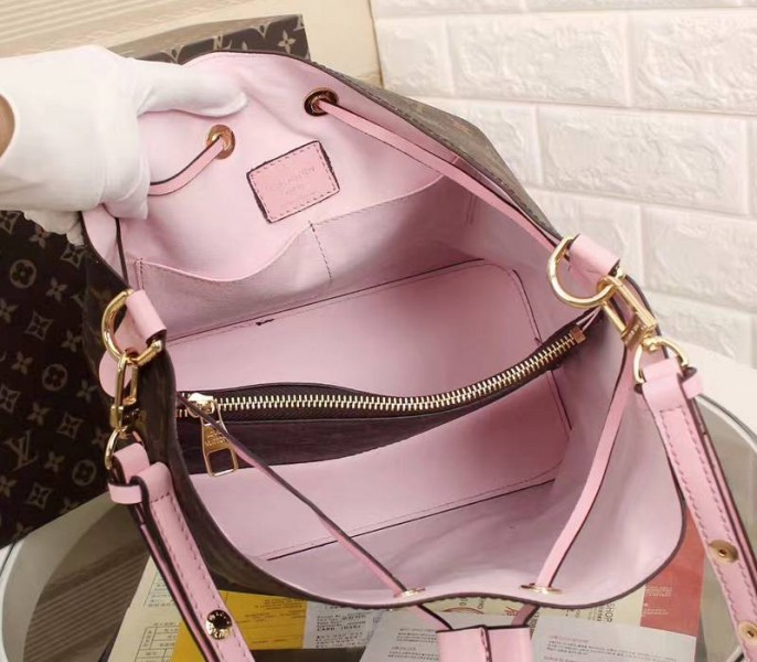 Louis Vuitton Monogram Canvas NeoNoe MM Bag In Rose Poudre