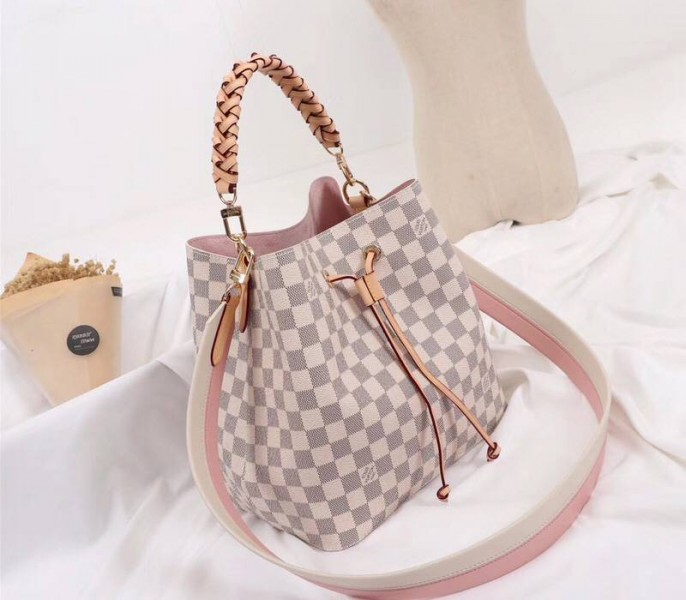 Louis Vuitton Damier Azur NeoNoe MM Bag