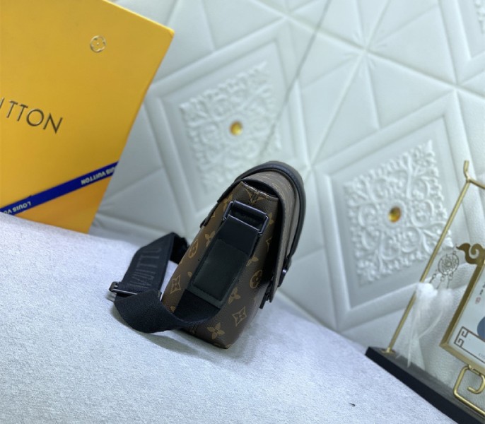 Monogram Canvas S-Cape Messenger