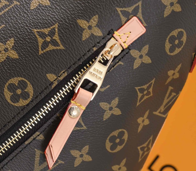 Louis Vuitton Monogram Canvas Delightful GM Tote In Beige