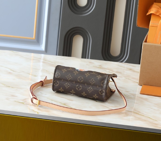 X TM Monogram Canvas OnTheGo BB With Bijou Edition