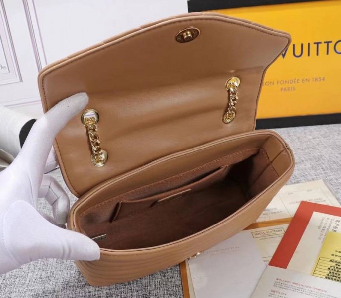 Louis Vuitton New Wave Chain Bag In Beige