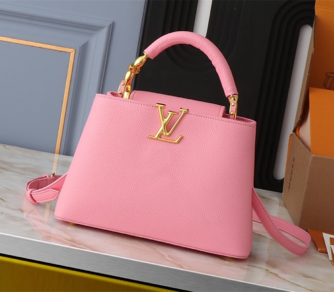 Louis Vuitton Capucines BB Handbag In Pink