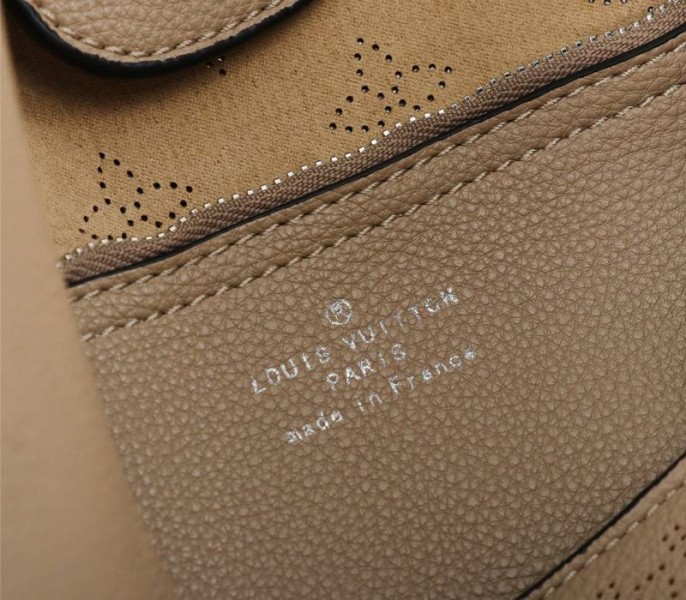 Mahina Carmel Hobo In Galet Gray