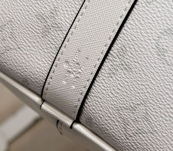 Louis Vuitton Taiga Leather Keepall Bandouliere 50 Travel Bag In White