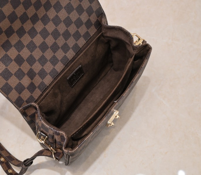 Damier Ebene Canvas Metis M40780