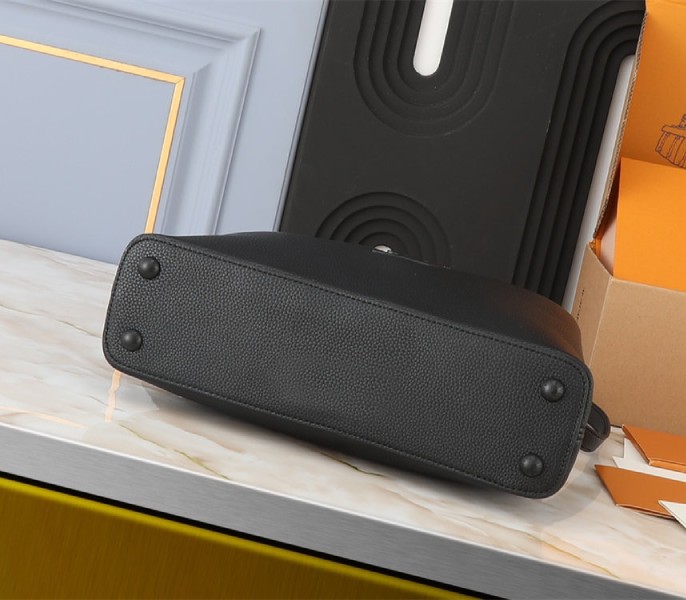 Louis Vuitton Capucines East-West MM Handbag In All Black