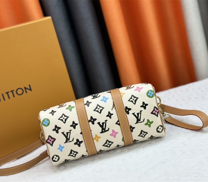 Louis Vuitton Monogram Craggy Keepall Travel 25 Bag In Vanilla