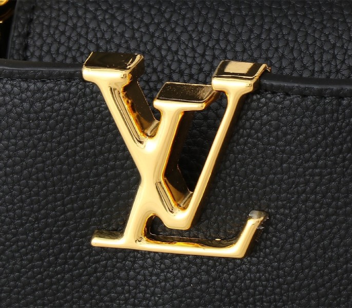 Louis Vuitton Capucines Mini Capucines Handbag In Black