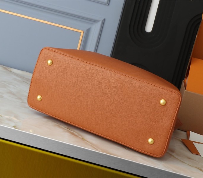 Louis Vuitton Capucines GM Souple Handbag In Cognac Brown