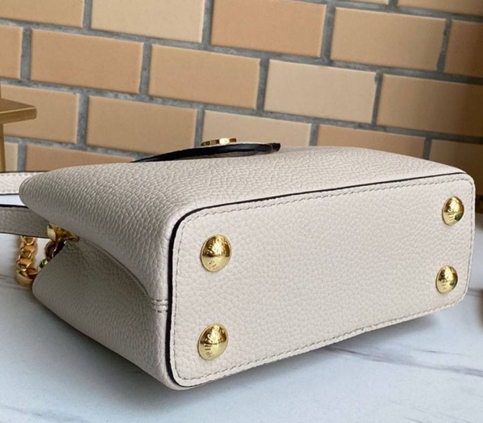 Louis Vuitton Capucines Mini Chain Bag In Beige