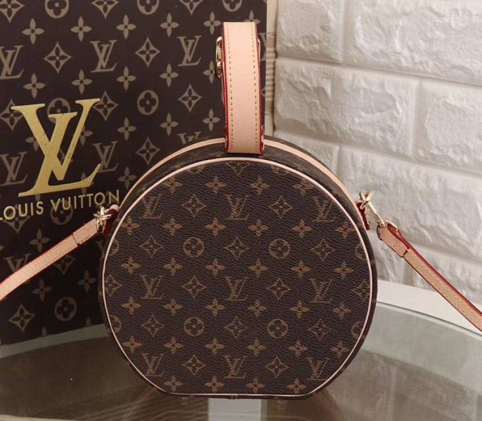 Louis Vuitton Monogram Canvas Petite Boite Chapeau