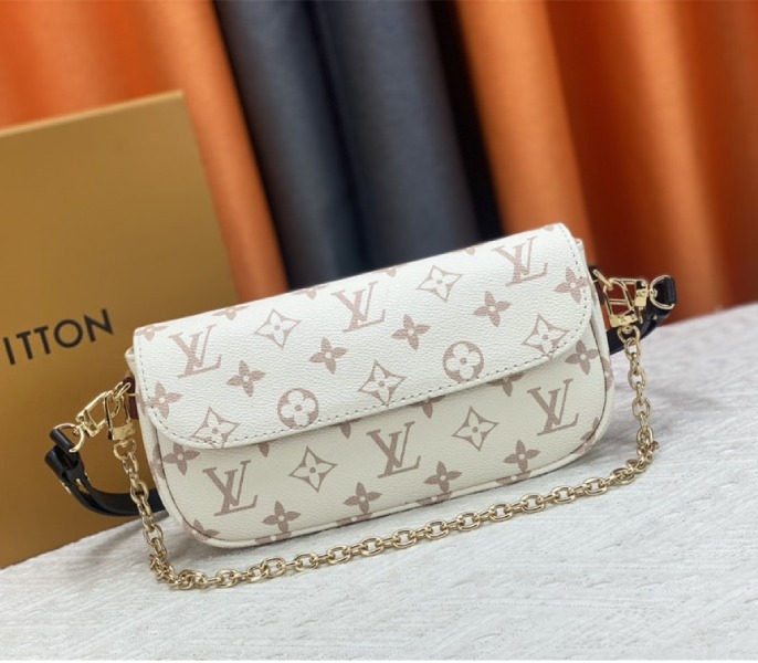 Louis Vuitton Monogram Dune Canvas Ivy Wallet With Chain And Strap