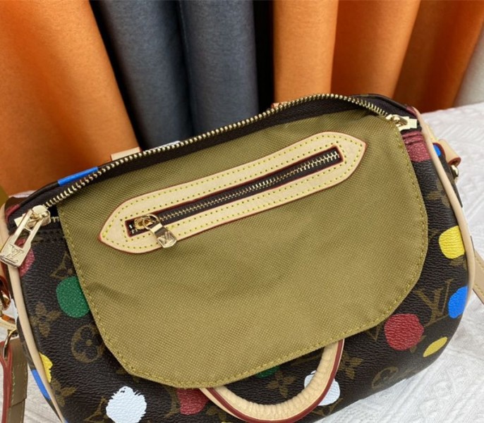 Louis Vuitton X YK Monogram Canvas Speedy Bandouliere 25 Handbag