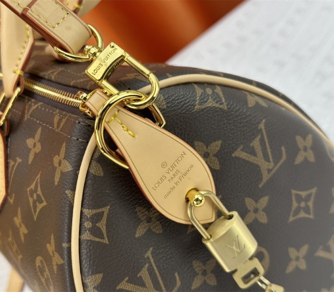 Louis Vuitton Monogram Canvas Speedy P9 Bandouliere 30 Bag