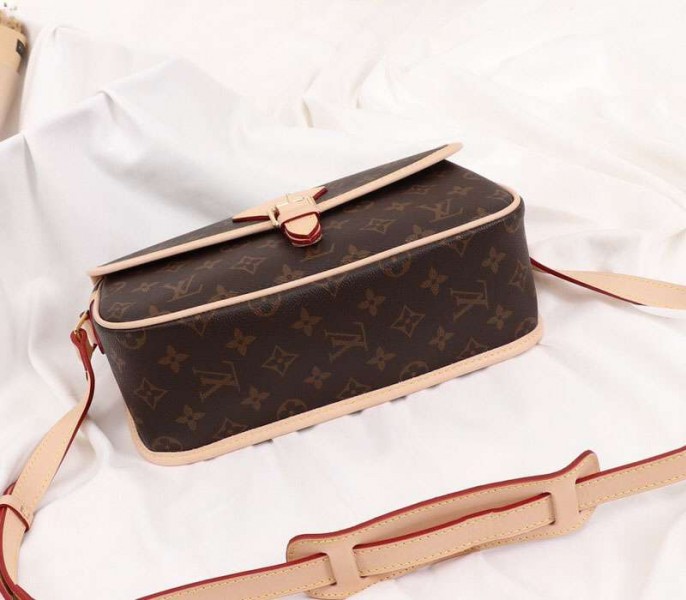 Louis Vuitton Monogram Canvas Sologne PM Bag