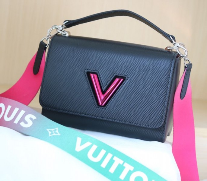 Louis Vuitton Epi Leather Twist MM Handbag In Black With Gradient Strap
