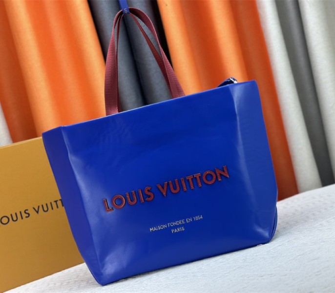 Louis Vuitton Other Leathers Shopper Cabas MM Tote In Blue