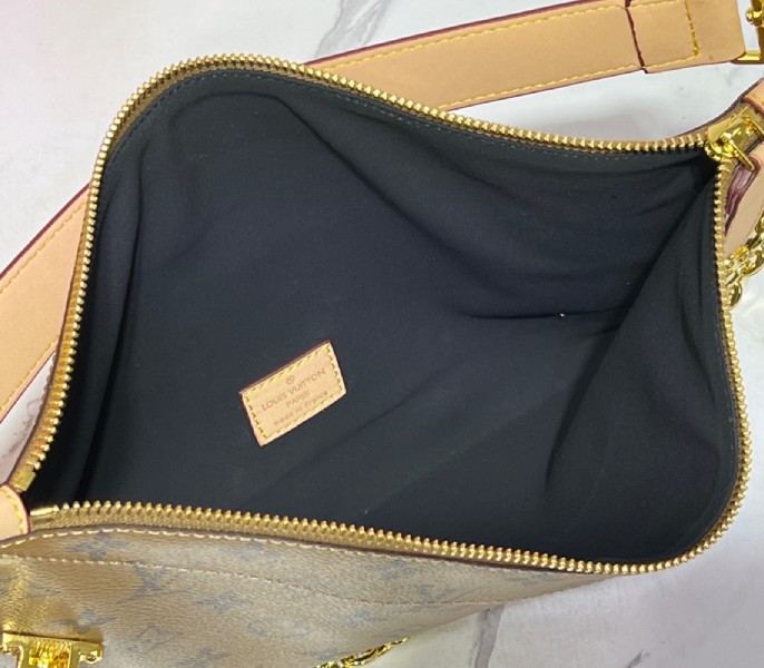 Monogram Reverse Canvas Lucky Trunk