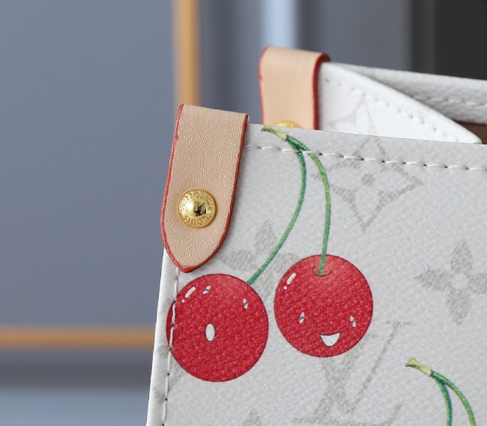 X TM Monogram Cherry Canvas Onthego MM In White Style 1