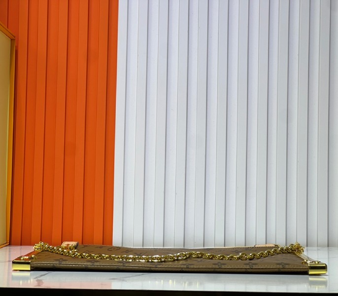 Monogram Reverse Canvas Lucky Trunk