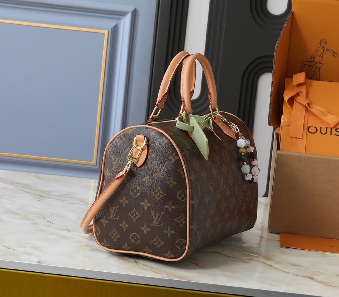 Monogram Canvas Speedy Soft 30 Lucky