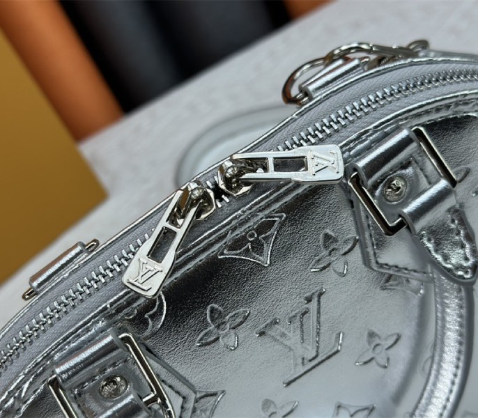 Louis Vuitton Other Monogram Canvas Alma BB