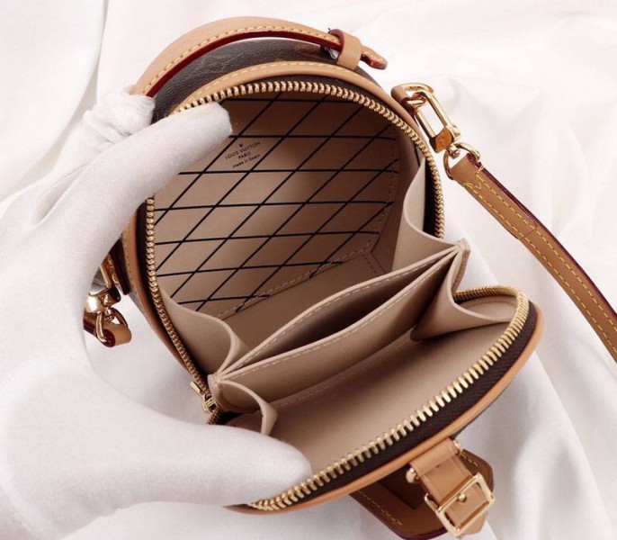Louis Vuitton Monogram Canvas Mini Boite Chapeau