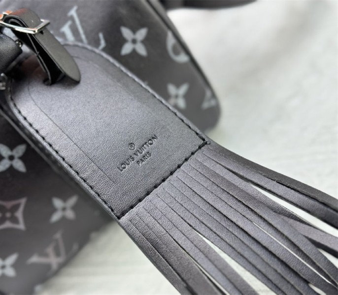 Louis Vuitton Brushed Monogram Keepall Bandouliere 25 City Bag In Black