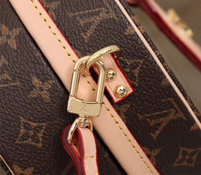 Louis Vuitton Monogram Canvas Petite Boite Chapeau