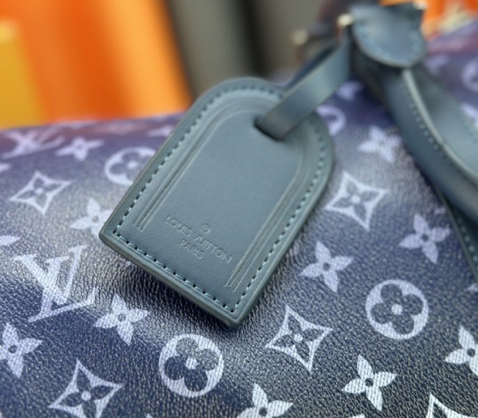 Louis Vuitton Monogram Gradient Canvas Keepall Bandouliere 50 In Navy Blue