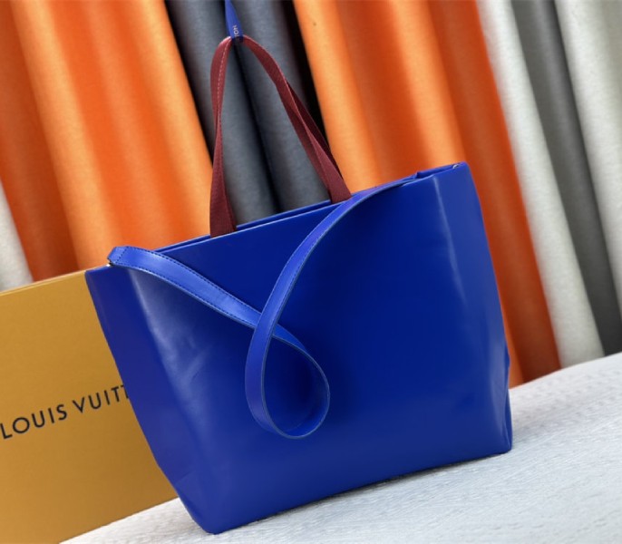 Louis Vuitton Other Leathers Shopper Cabas MM Tote In Blue
