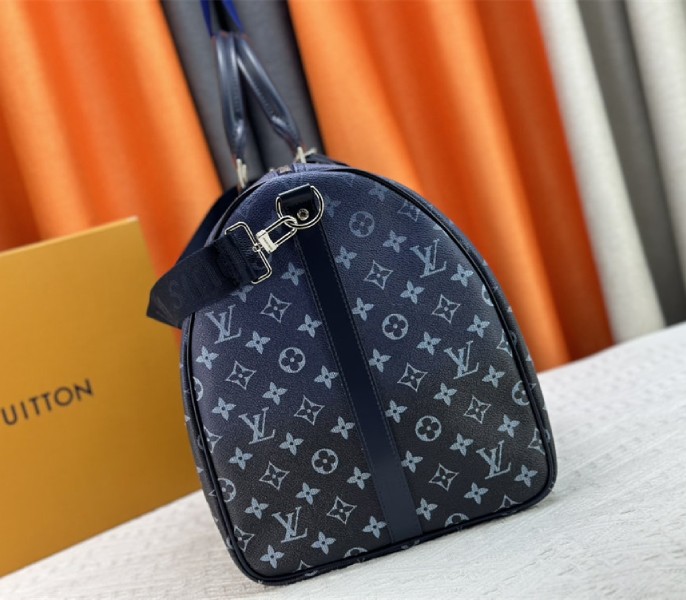 Louis Vuitton Monogram Gradient Canvas Keepall Bandouliere 55 In Navy Blue