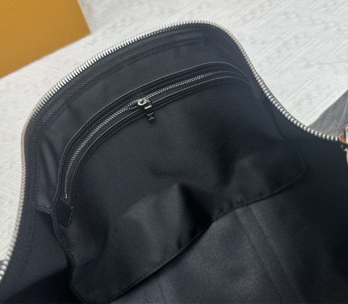 Louis Vuitton Damier Graphite Canvas Keepall Bandouliere 50 In Indigo Blue