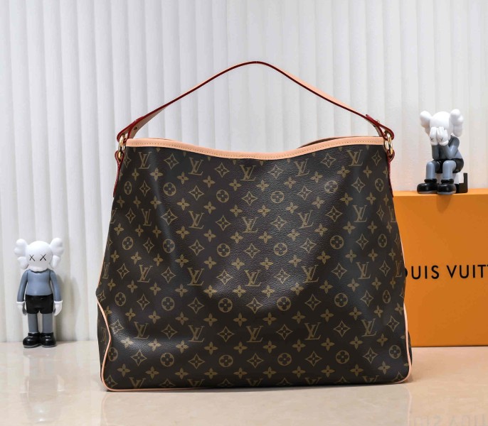 Louis Vuitton Monogram Canvas Delightful GM Tote In Beige