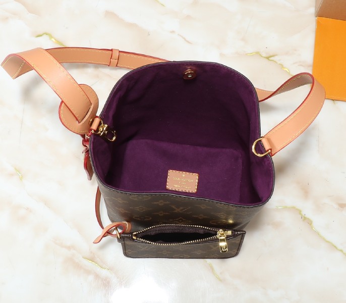 Monogram Canvas All In BB