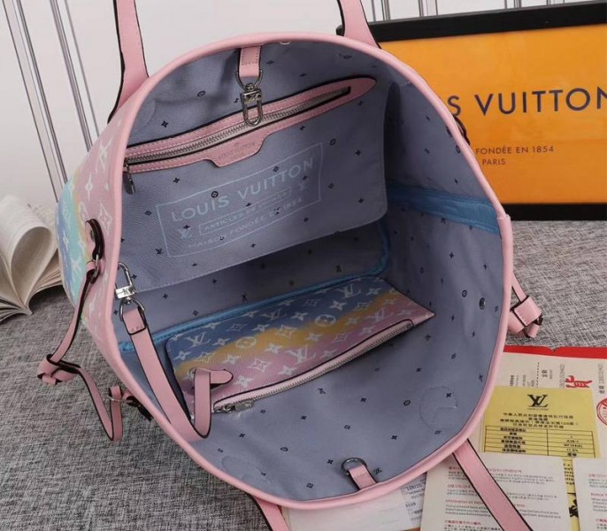 Louis Vuitton Seasonal Escale Neverfull MM Tote In Pastel Pink