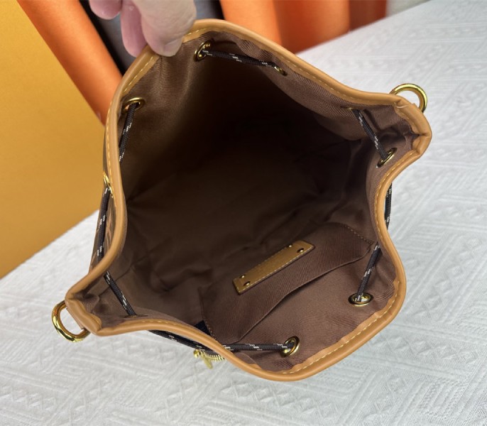 Replica LV Autres Cuirs Monogram Noe Cargo