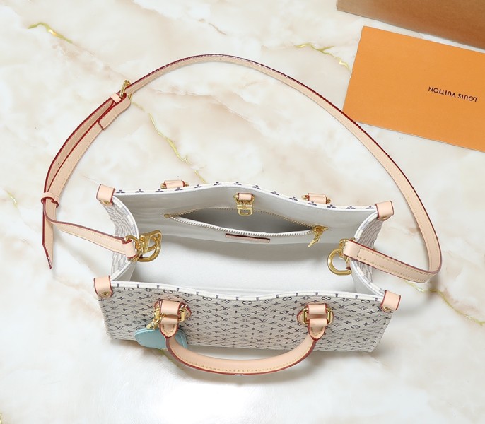 Romance OnTheGo PM In Sand And Azure Blue