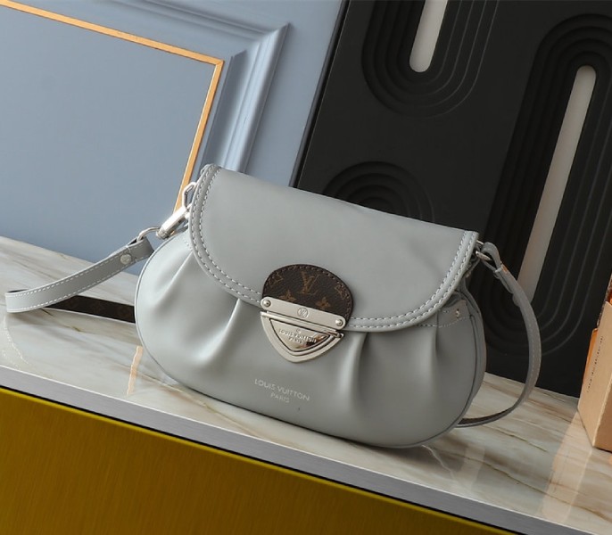 Louis Vuitton Sunset Vibe Bag In Limestone Gray