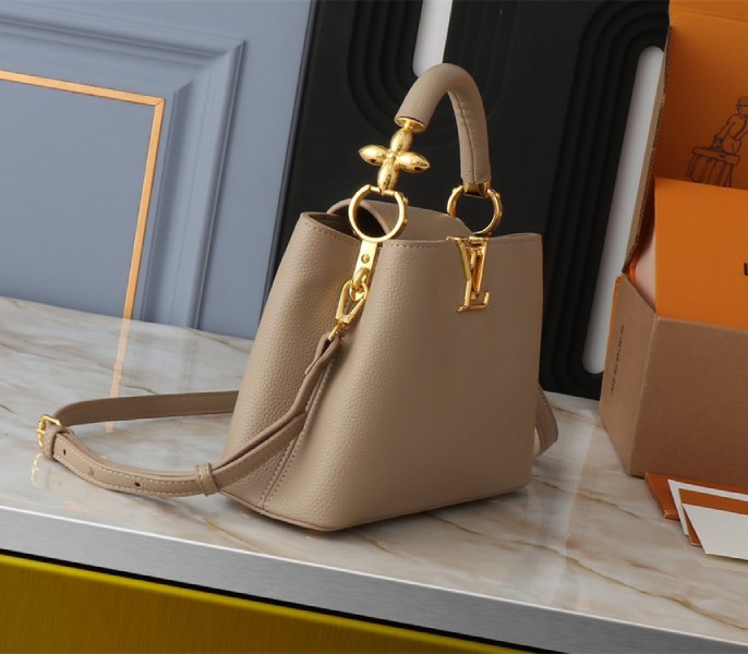 Louis Vuitton Capucines BB Handbag In Galet Gray