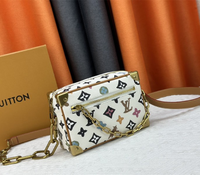 Louis Vuitton Monogram Craggy Mini Soft Trunk In Vanilla