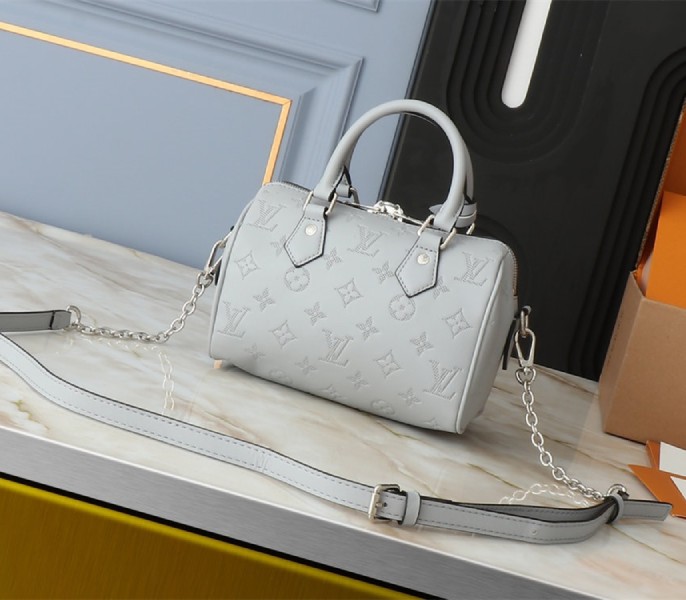 Louis Vuitton Other Leathers Speedy Bandouliere 20 Handbag In Washed Blue